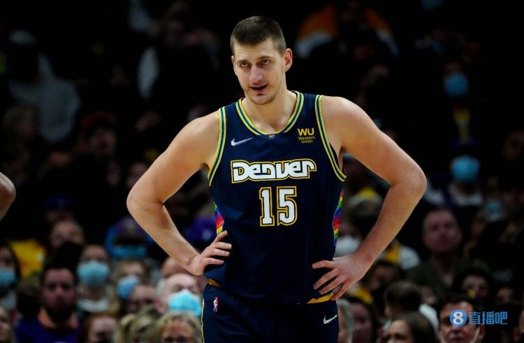 随着人们健 随着人们健